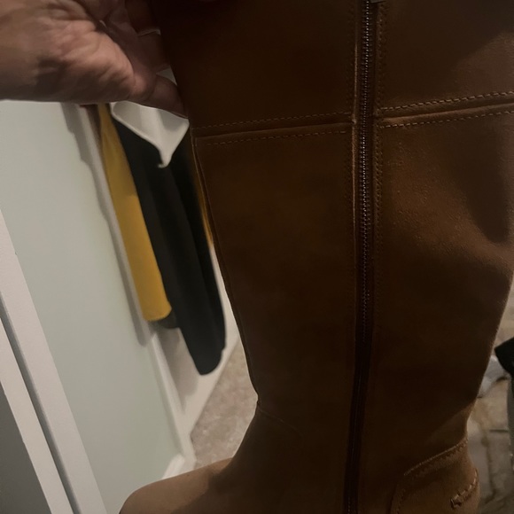 NWOT UGG KNEE BOOTS - Picture 4 of 4